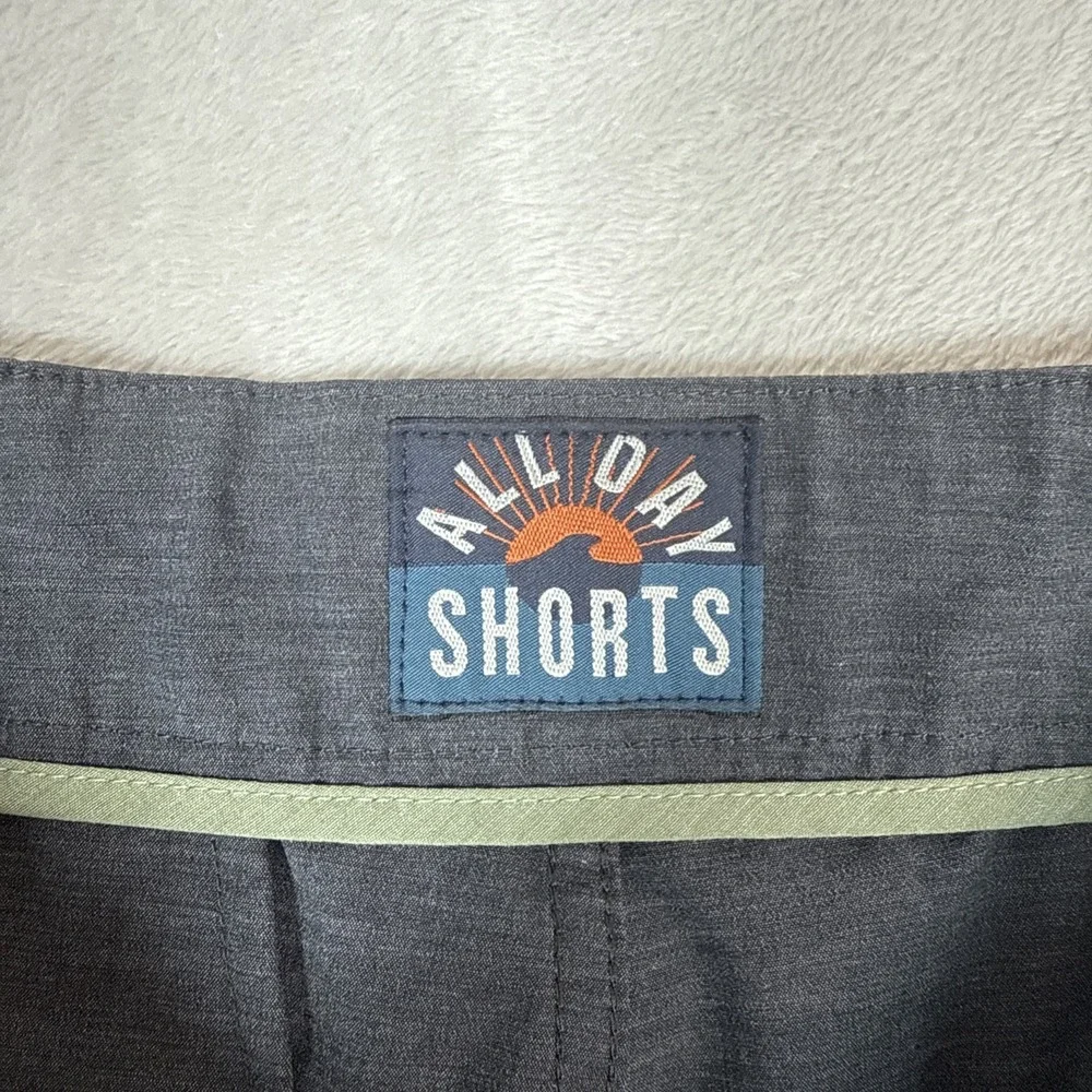 Faherty All Day Shorts Men's Size 29 Dark Gray 9in Inseam Hiking Casual